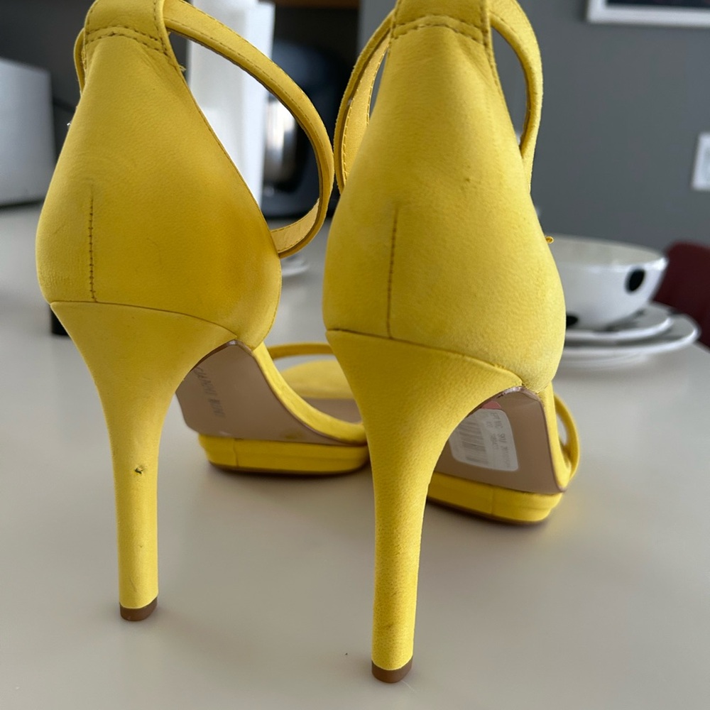 Gianni Bini Yellow Sandal Heels - Picture 6 of 6